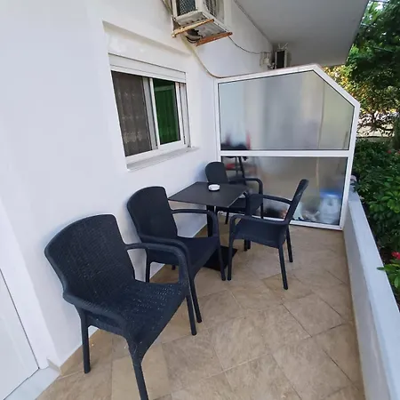Donald Villa Borş